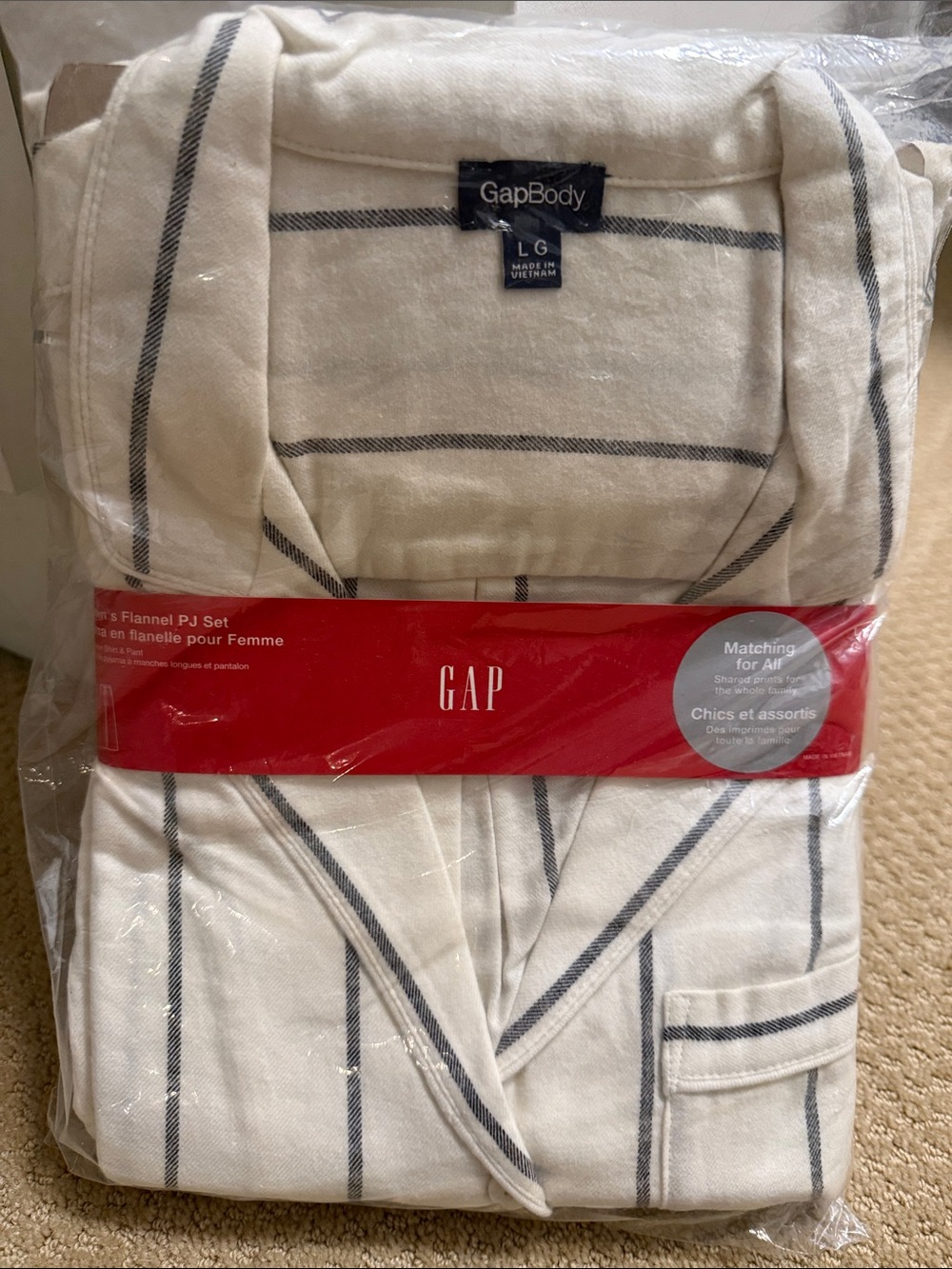 GapBody Women’s Cream Plaid Flannel Pajama Set